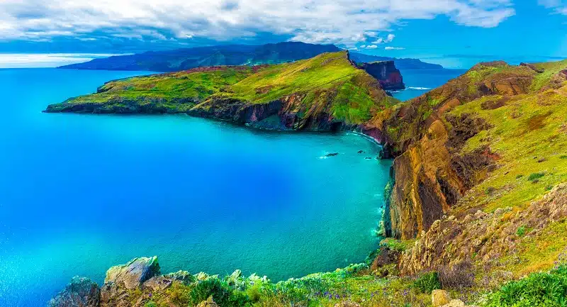 Exploration de l'île portugaise de Madère : une destination incontournable